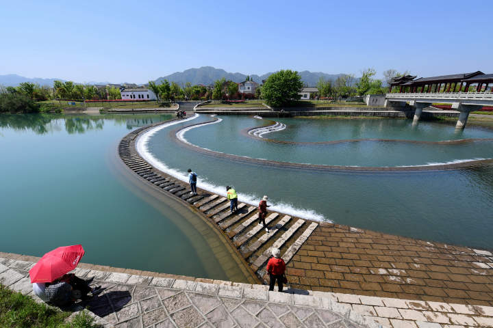 金华堰坝水清岸绿