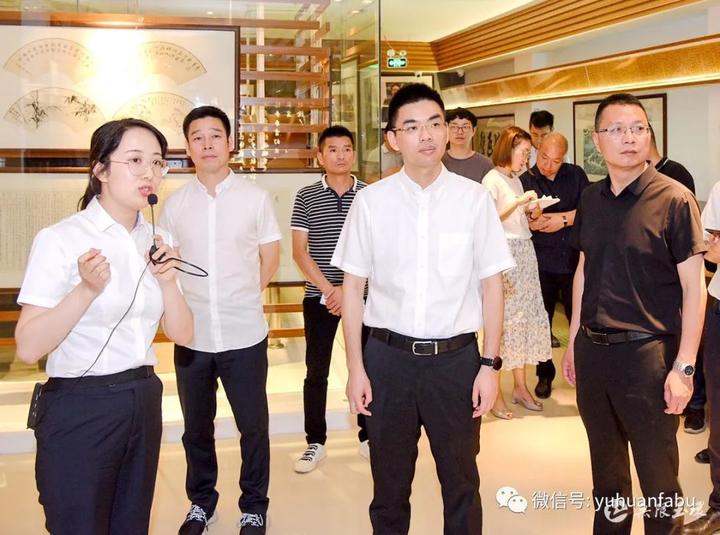 市委常委杜年胜参加督查.