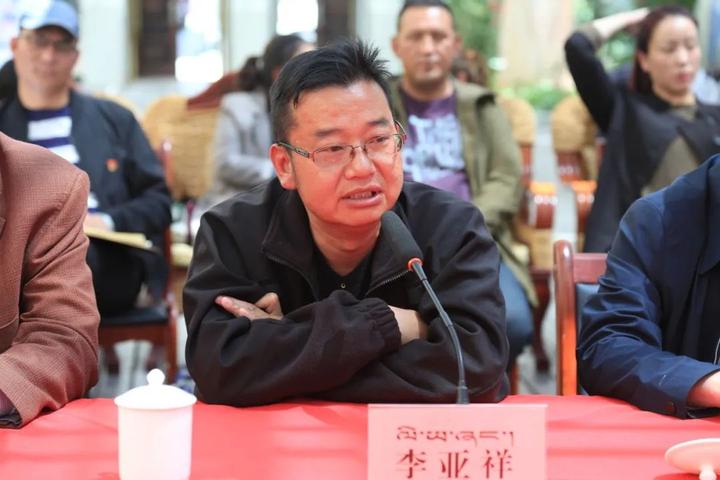 在桐庐县与那曲市色尼区对口支援工作座谈会上,那曲市副市长李亚祥对