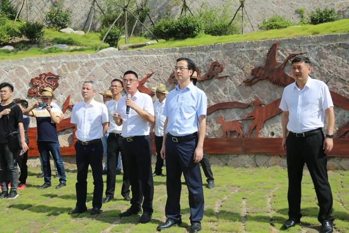 全县民政会议暨"公墓革命"推进会召开