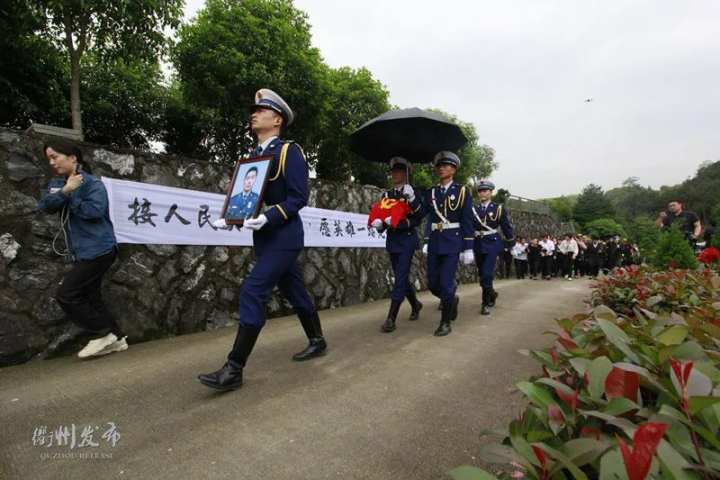 "敏敏,你要记得回家的路"!今天,我们接丰晨敏烈士回家!