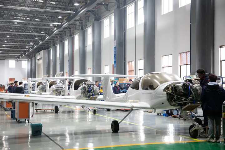 万丰航空工业有限公司飞机制造部获评第20届全国