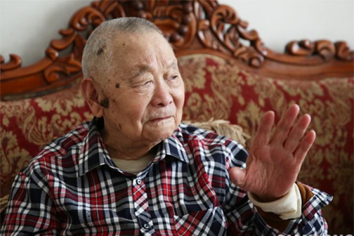 开国少将106岁第二军医大学原副政委方震逝世