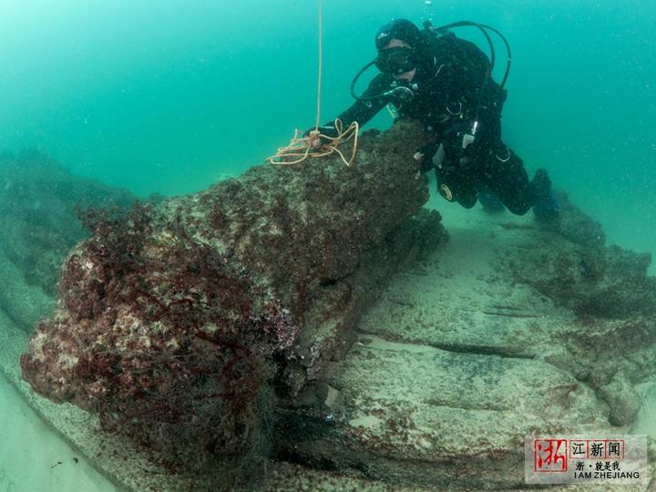 葡萄牙海岸现百年前沉船 内有中国明朝瓷器