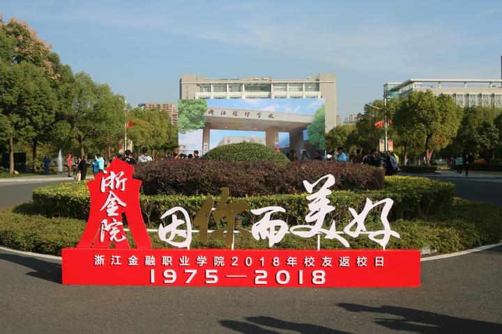 微信图片_20181101180933_meitu_2.jpg 微信图片_20181101180933_meitu_2.jpg