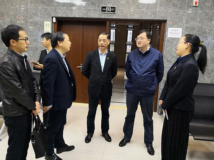 黄敏强调对标先进提升完善便民为先流程再造
