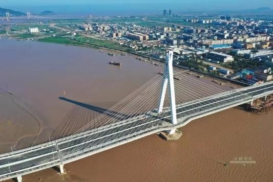 刚刚平阳百亿重点项目集中竣工鳌江四桥通车