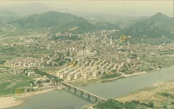 常山县人口多少_常山县地图(2)