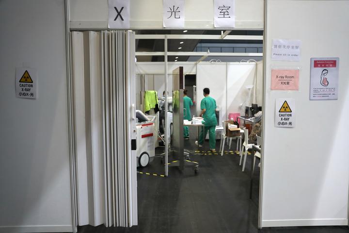 探访香港 方舱医院 首批提供500张床位