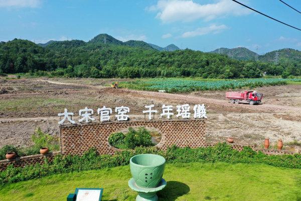 东阳 战高温 共享田园建设忙