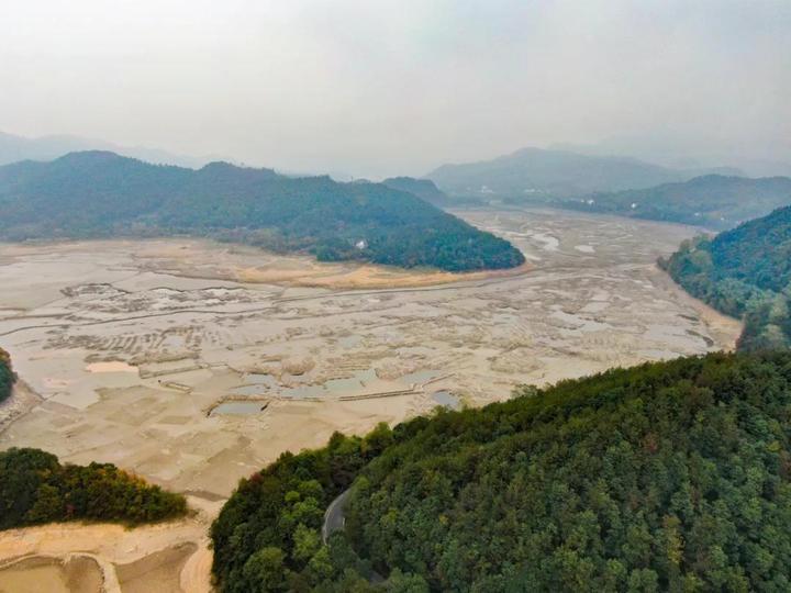 赣州上犹各村多少人口_赣州上犹五指峰(3)