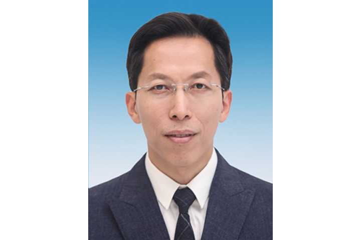 25何卫宁.png 25何卫宁.png