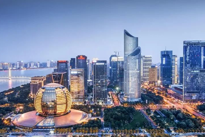 涌金策 朱民 中国经济的长潮和大浪是什么
