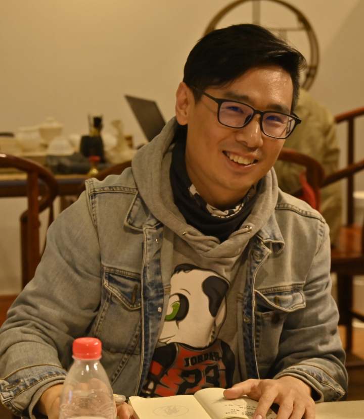 卢飞宇.jpg