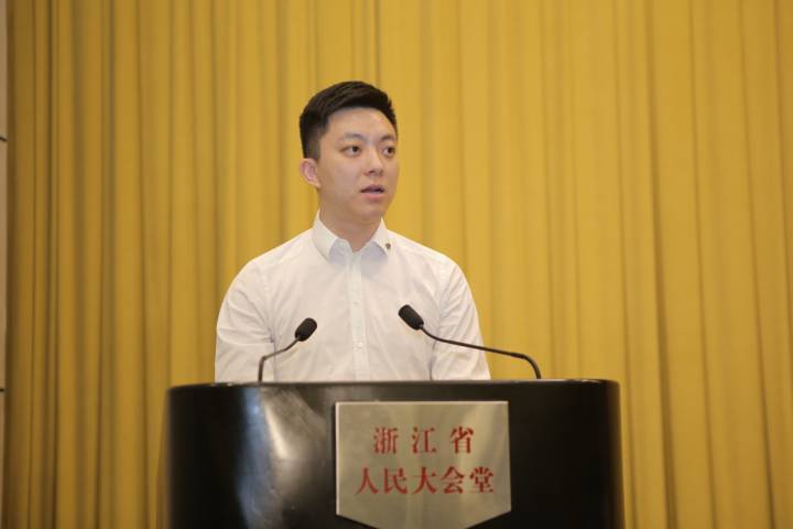 亚厦董事长_亚厦董事长长子丁泽成(2)