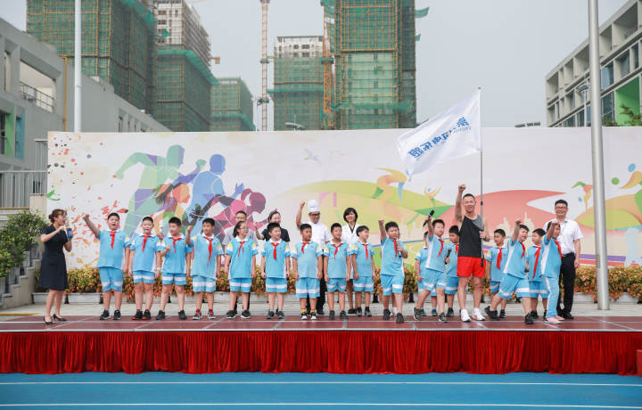 每周至少跑3次杭州一学校组建 闪电乐跑团 助力孩子体质健康
