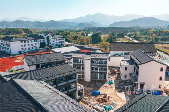 主體完工富陽這個地方將新增一座地標建築