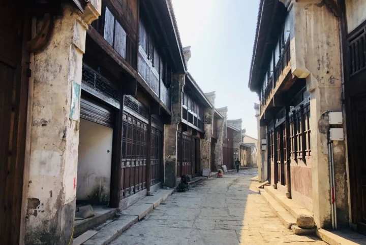 101分优秀全市第一就是安吉这条老街