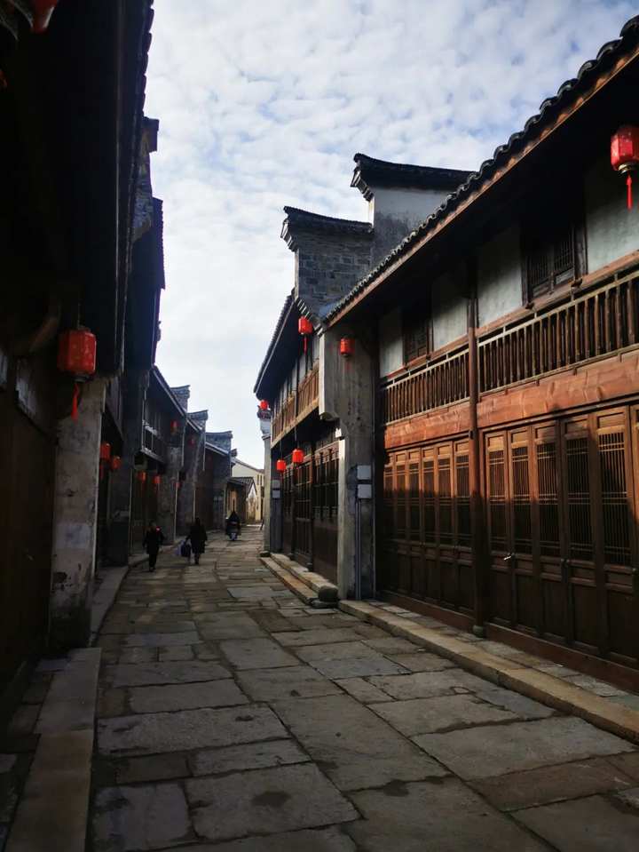 101分优秀全市第一就是安吉这条老街