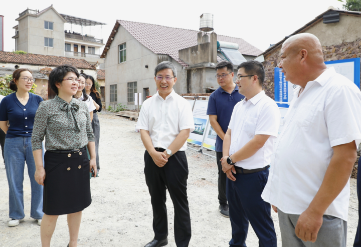 市委常委,宣传部部长钱伟刚来柯城调研农村文化礼堂建设工作